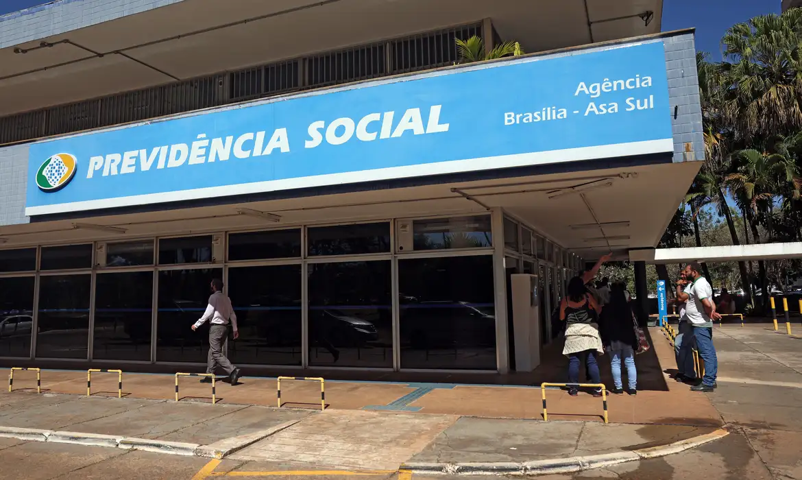 Fachada de uma agência da Previdência Social
